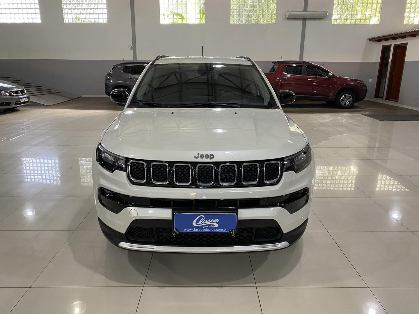 JEEP COMPASS LONG. T270 1.3 TB 4x2 Flex Aut. 2022 Classe Veículos